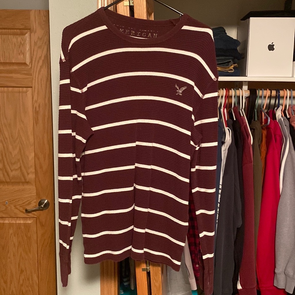 American Eagle sweatshirt